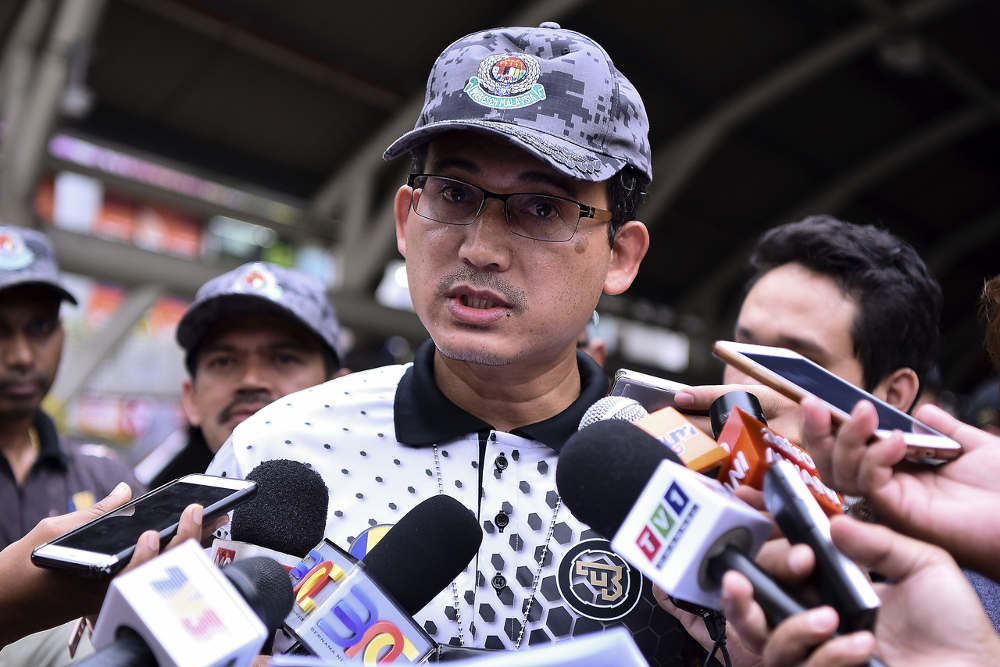 Immigration Department Director-General Datuk Khairul Dzaimee Daud said the department was waiting for a medical report from Universiti Kebangsaan Malaysia Hospital to confirm the cause of Thomas Orhions Ewansihau00e2u20acu2122 death. u00e2u20acu201d Bernama pic