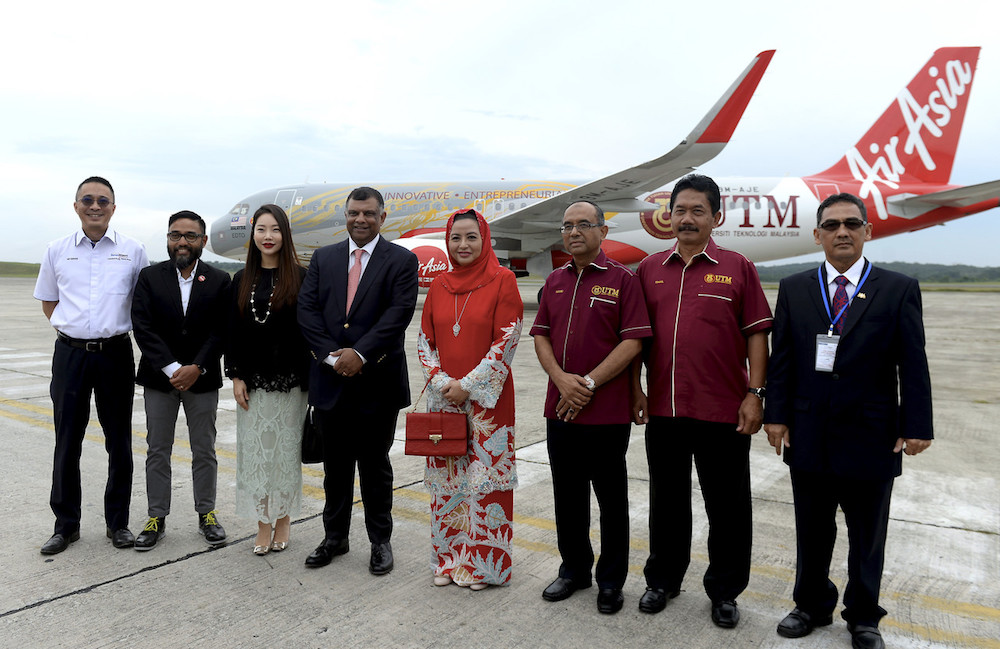 Permaisuri Johor Raja Zarith Sofiah Almarhum Sultan Idris Shah launches the Universiti Teknologi Malaysia livery at Senai International Airport in Johor Baru July 15, 2019. u00e2u20acu201d Bernama pic