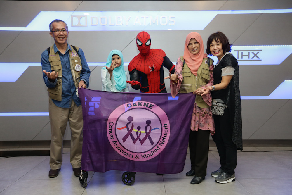 (From left) Persatuan Sokongan Kanser Kanak Kanak PPUKM founder Mohd Shah Awaluddin, Nurul Islah, Nor Hashimah Sulaiman and Katrina Chin with the Spider-Man mascot. — Picture by Ahmad Zamzahuri