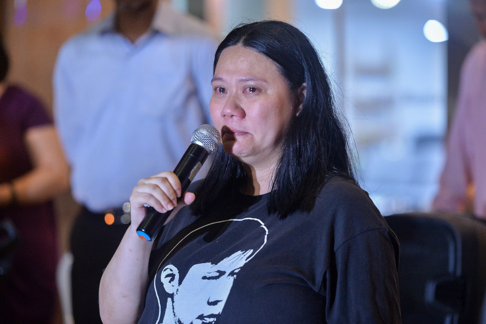 Teoh Beng Hock’s sister Teoh Lee Lan during the candlelight vigil for the late Teoh Beng Hock at Plaza Masalam in Shah Alam July 13, 2019. — Picture by Mukhriz Hazim