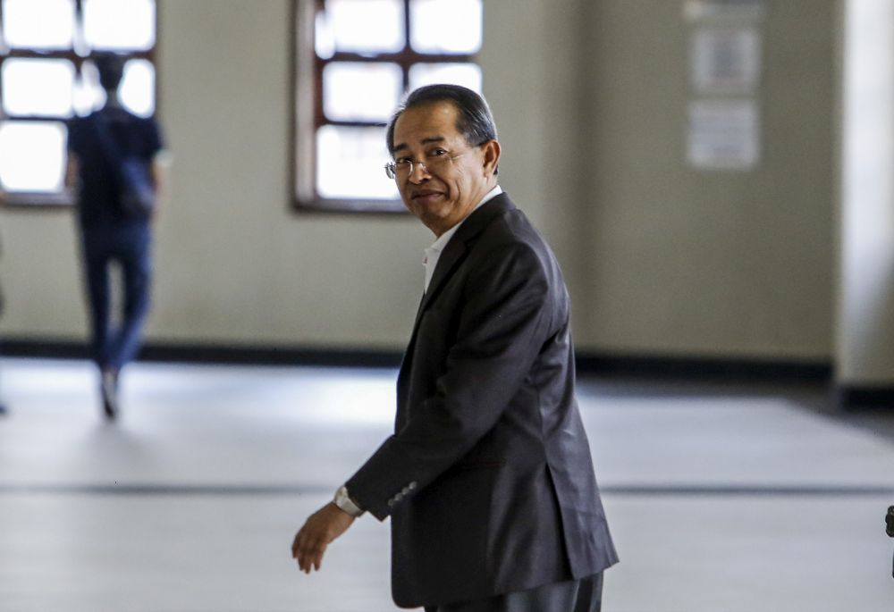 Former Treasury secretary-general, Tan Sri Wan Abdul Aziz Wan Abdullah is pictured at the Kuala Lumpur High Court July 11, 2019. u00e2u20acu201d Picture by Firdaus Latif