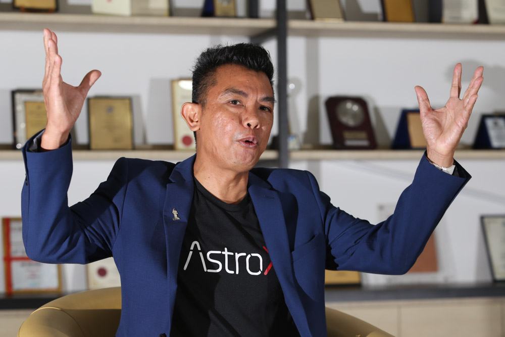 Faiz says he plans to fill the sky with rockets as he wants people to enjoy themselves during the run. — Picture by Choo Choy May