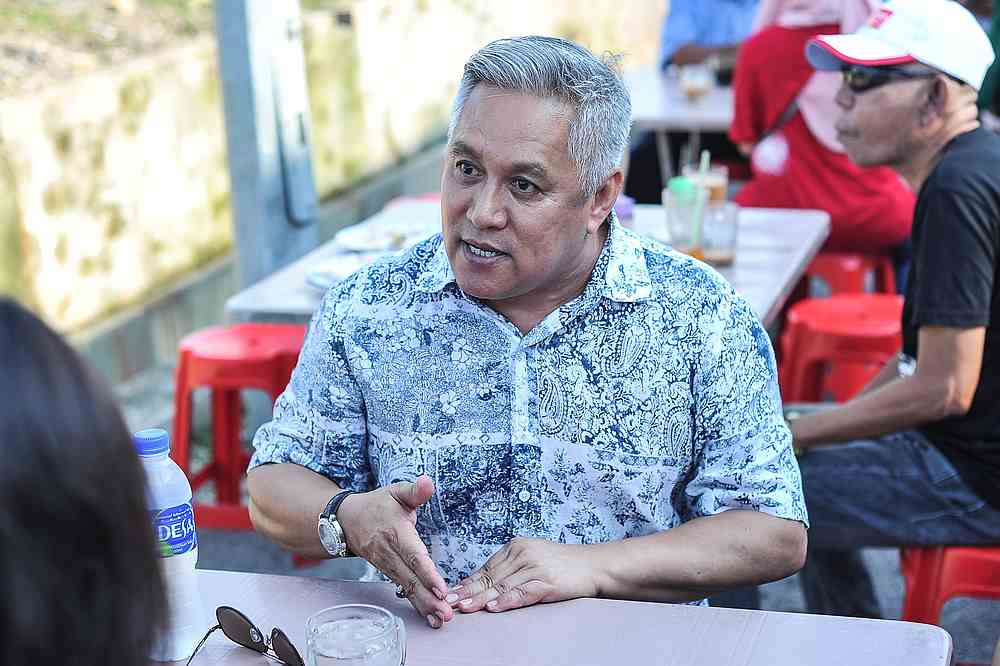 Chef Wan, 61, was left unimpressed by the antics of social media users after they left bad reviews on his restaurantu00e2u20acu2122s Facebook page. u00e2u20acu201d Picture by Shafwan Zaidon. 