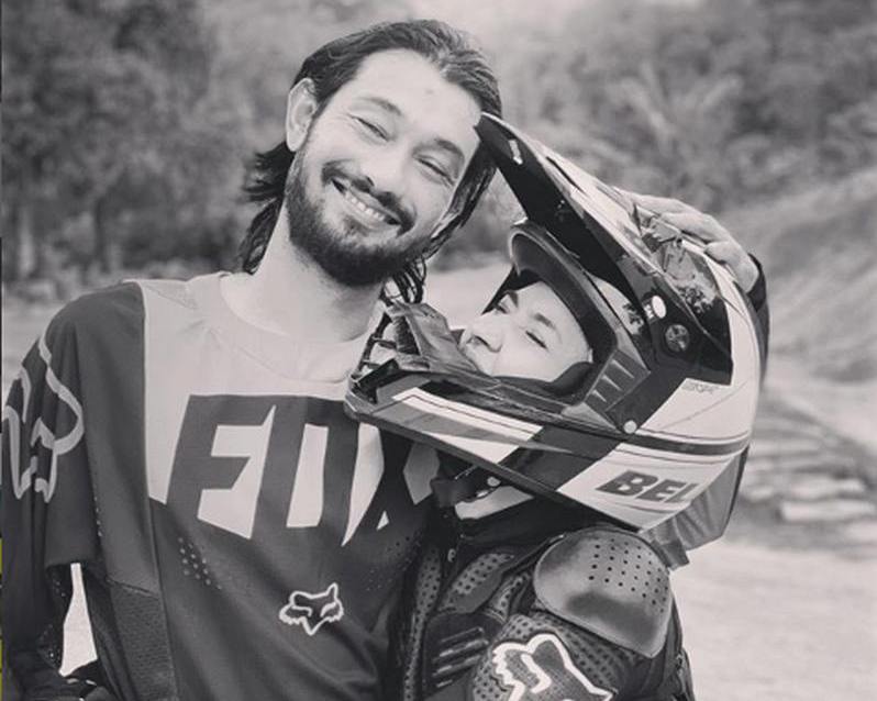 The happy couple after a dirt biking session. ― Picture via Instagram/@dianadanielleb