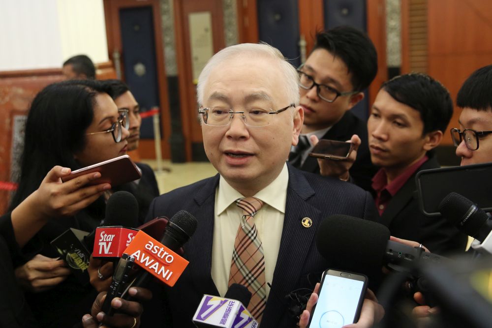MCA president Datuk Dr Wee Ka Siong speaks to reporters at Parliament in Kuala Lumpur July 11, 2019. u00e2u20acu201d Picture by Yusof Mat Isa
