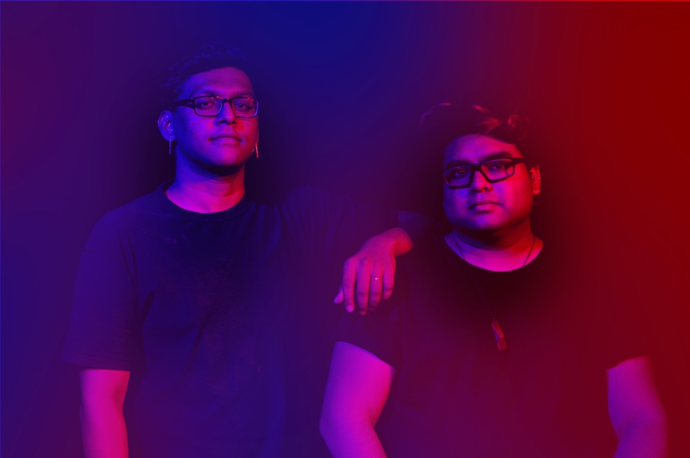 u00e2u20acu02dcTHESEu00e2u20acu2122 is the brainchild of Dhinesha Karthigesu (left) and Ian Skatu from Iu00e2u20acu2122M Entertainment. u00e2u20acu201d Picture courtesy of Iu00e2u20acu2122M Entertainment