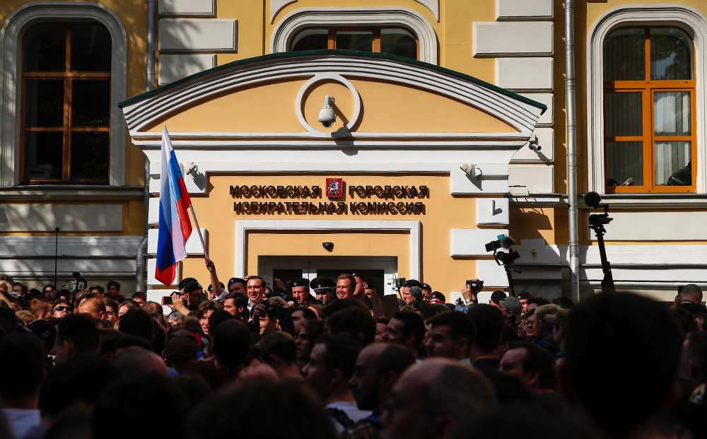 People attend a rally to protest against alleged violations ahead of elections to Moscow City Duma, the capitalu00e2u20acu2122s regional parliament, in front of the office of the city election commission in Moscow July 14, 2019. u00e2u20acu201d Reuters pic