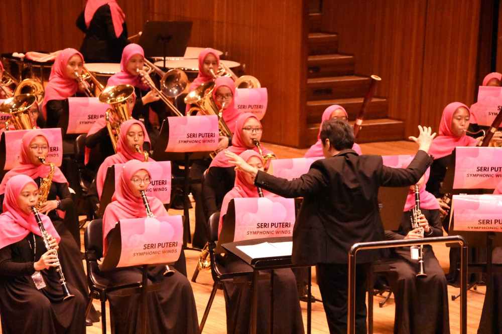 Among the pieces performed by the wind band include a classical version Siti Nurhalizau00e2u20acu2122s u00e2u20acu02dcCindaiu00e2u20acu2122. u00e2u20acu2022 Picture via Facebook/World Projects South Pacific