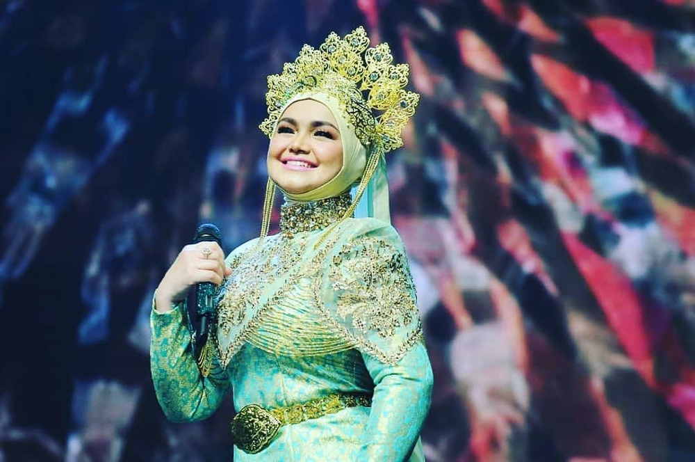 Malaysian songstress Datuk Siti Nurhaliza will be performing in Australia in October. u00e2u20acu201d Instagram/ sitinurhalizafansclub
