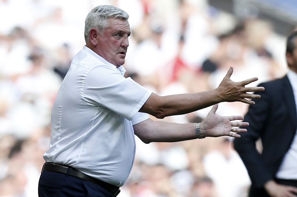 Aston Villau00e2u20acu2122s English manager Steve Bruce gestures on the touchline during the English Championship play-off final match between Aston Villa and Fulham at Wembley Stadium, May 26, 2018. u00e2u20acu201d AFP pic