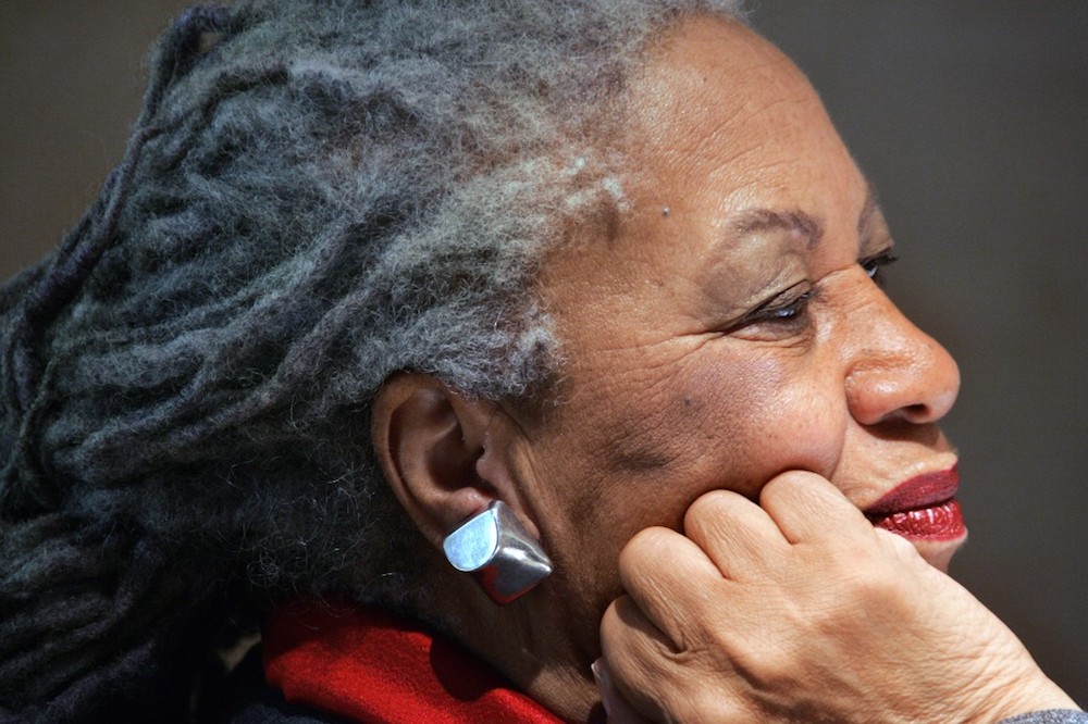 US novelist Toni Morrison attends a press conference at the Louvre museum in Paris November 8, 2006. u00e2u20acu201d AFP pic