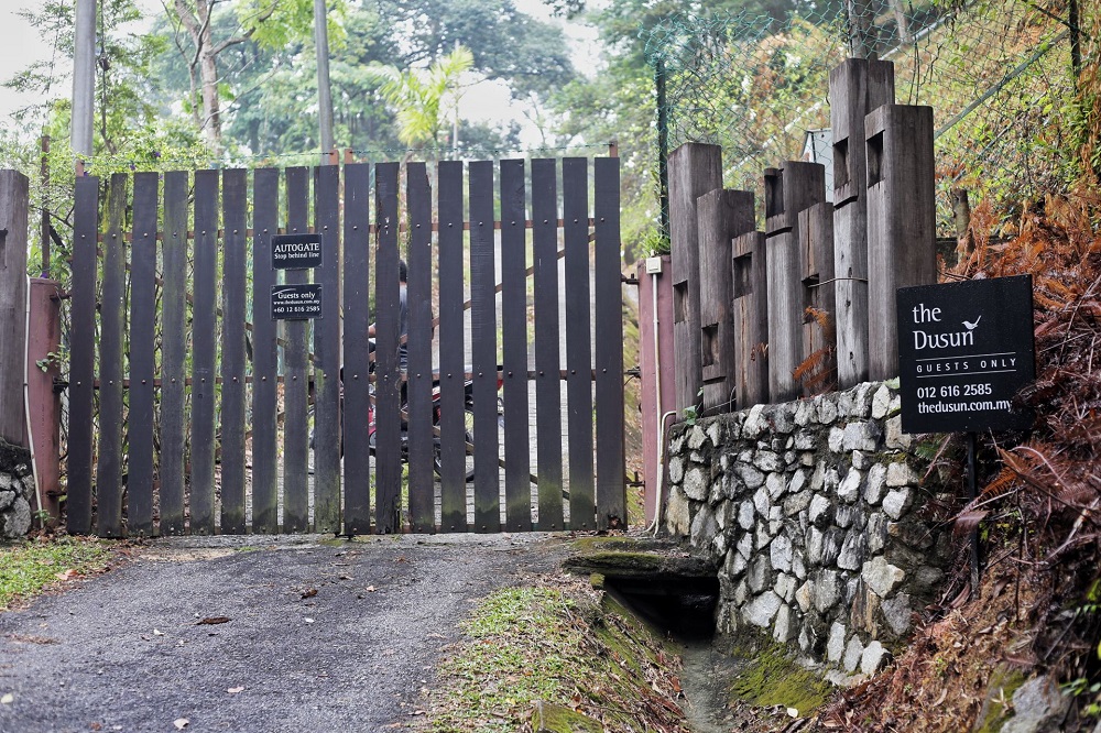 A general view of one of the entrances to The Dusun resort in Seremban. — Picture by Ahmad Zamzahuri