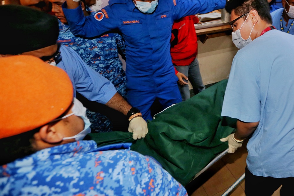 The body of 15-year-old Irish teen Nora Anne Quoirin which was found in the jungle near Seremban is brought to the Seremban Hospital August 13, 2019. — Picture by Shafwan Zaidon