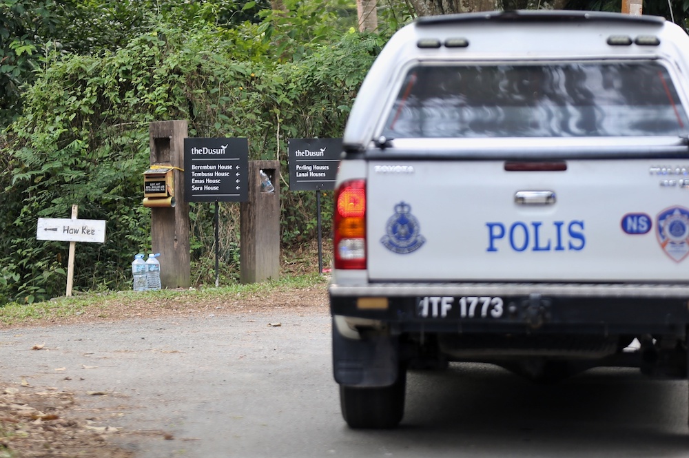 A police truck is seen at The Dusun in Kampung Baru Pantai, Seremban August 14,2019. u00e2u20acu201d Picture by Ahmad Zamzahuri