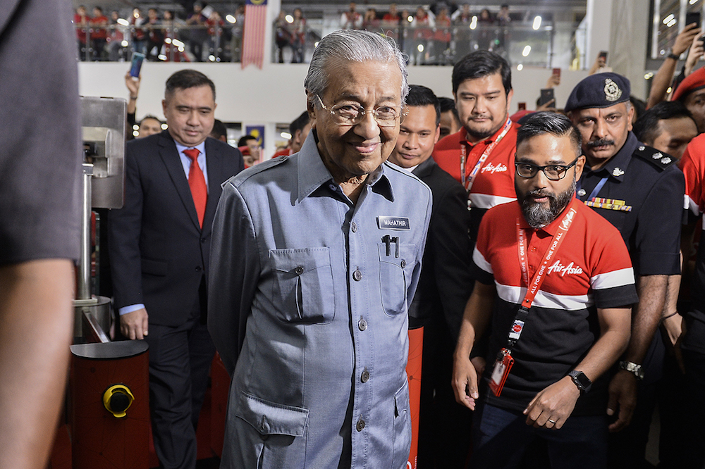 Prime Minister Tun Dr Mahathir Mohamad visits AirAsia RedQ in Sepang August 16, 2019. u00e2u20acu201d Picture by Miera Zulyana