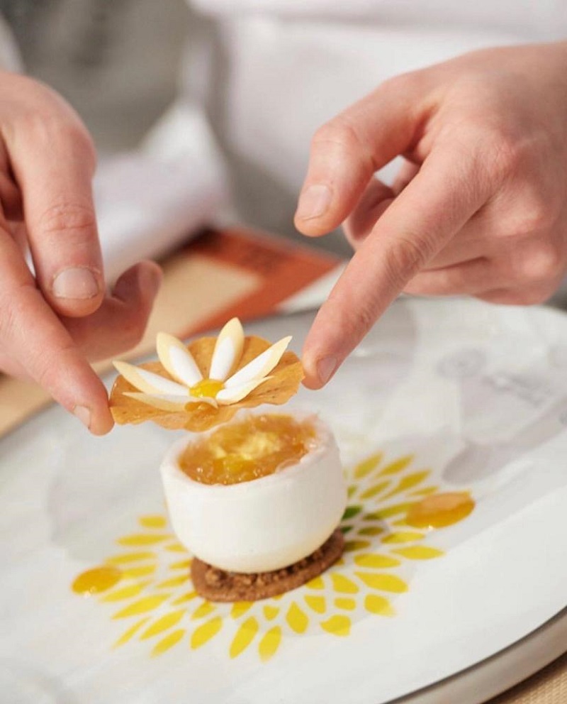 The vegan dessert was inspired by the popular Hong Kong mango, pomelo and sago dessert, where pomelo sourced from Ipoh was used to give it a light and refreshing taste. — Picture via Instagram/Otto Tay