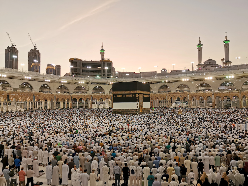 Muslims pray at the Grand Mosque during the annual Hajj pilgrimage in their holy city of Mecca, Saudi Arabia August 8, 2019. u00e2u20acu201d Reuters picnn