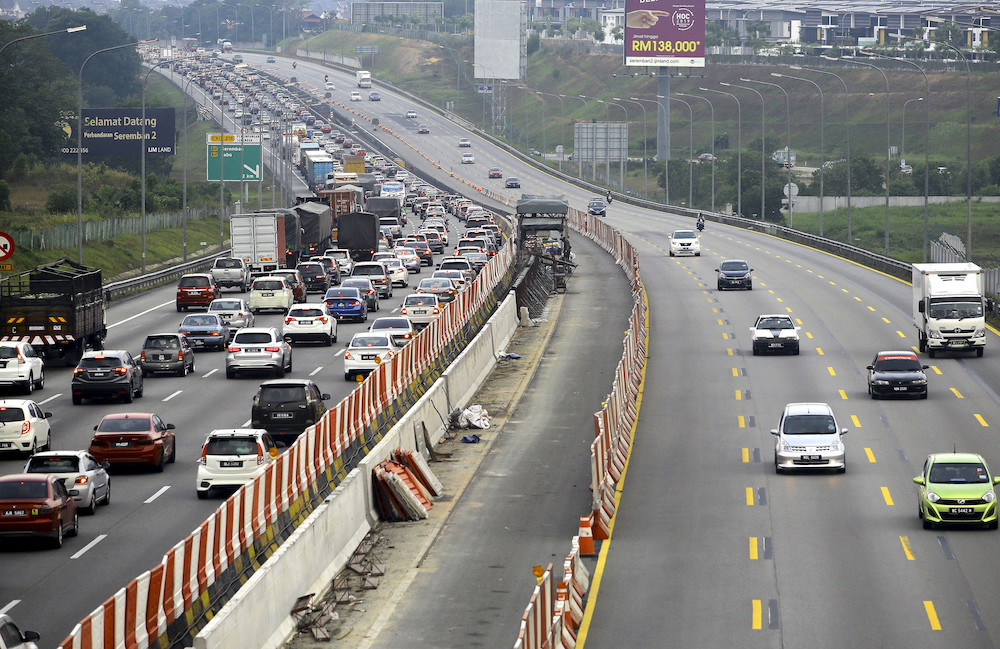 Keadaan aliran trafik bergerak lancar menuju ke utara manakala aliran menuju ke selatan bergerak perlahan ketika tinjauan di Plus berhampiran Plaza Tol Seremban sekitar pukul 7 petang, 10 Ogos 2019. u00e2u20acu201d Foto Bernama