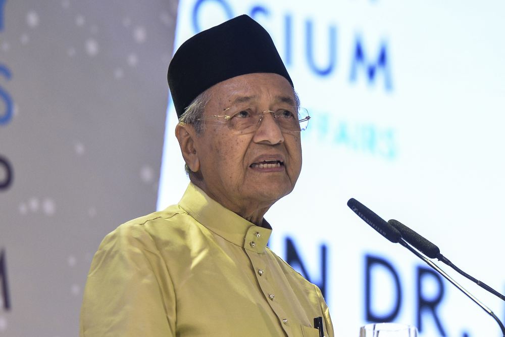 Prime Minister Tun Dr Mahathir Mohamad speaks during the 10th University Scholars Leadership Symposium 2019 in Shah Alam August 2, 2019. u00e2u20acu2022 Picture by Shafwan Zaidon