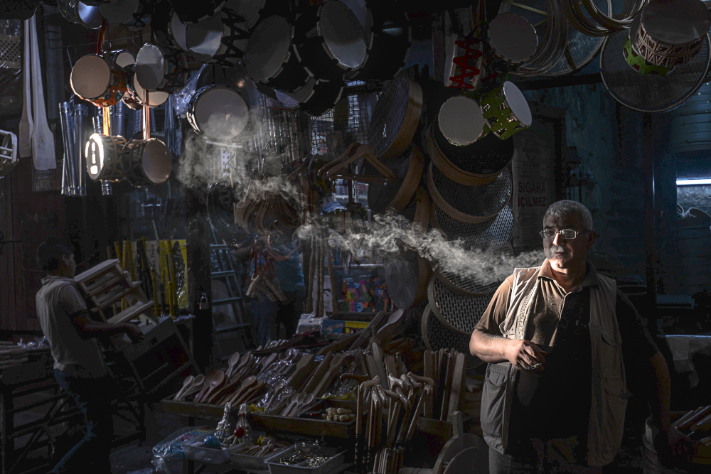 Portrait of a store worker at the Coppersmith bazaar in Gaziantep city. — Picture by Shafwan Zaidon