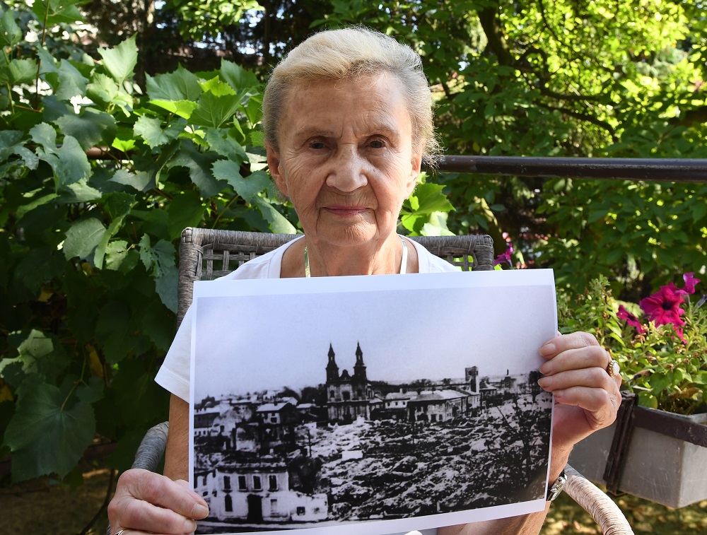 Zofia Burchacinska, an eyewitness to the bombing of Wielun holds a picture of the destroyed town August 20, 2019. u00e2u20acu201d AFP pic  