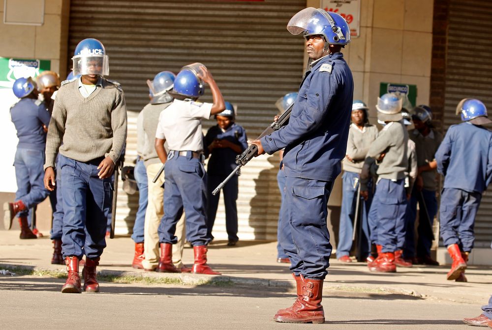 Riot police patrol the streets after police earlier banned planned protests by the opposition party Movement for Democratic Change (MDC) in Harare, Zimbabwe, August 16, 2019. u00e2u20acu201d Reuters pic