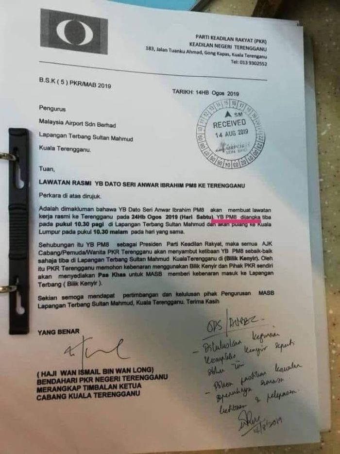 Anwar was referred to as 'PM8' twice in the letter. — Picture via social media