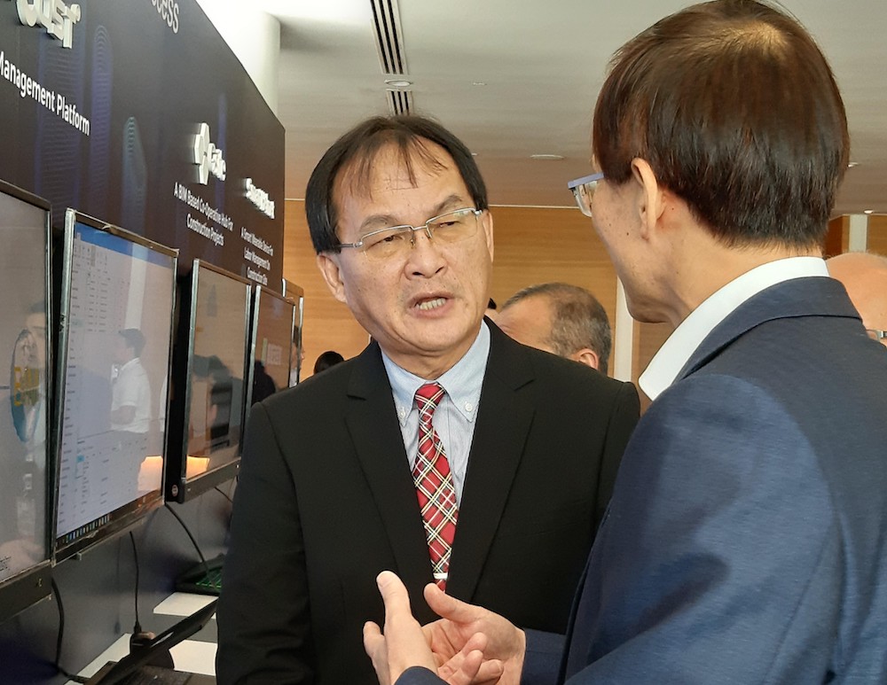 Works Minister Baru Bian says BCISM will be the centralised data bank for construction cost data. u00e2u20acu201d Picture by Sulok Tawie