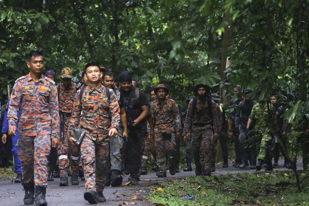 Search and rescue team members looking for Irish teen Nora Anne Quoirin at Gunung Berembun August 12, 2019. u00e2u20acu201d Bernama pic