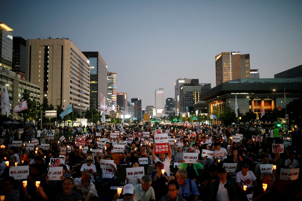 South Korean people chant slogans during an anti-Japan rally in Seoul, South Korea, August 24, 2019. u00e2u20acu201d Reuters pic