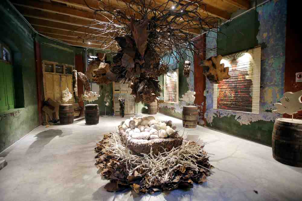 A piece by artist Sivarajah Natarajan.