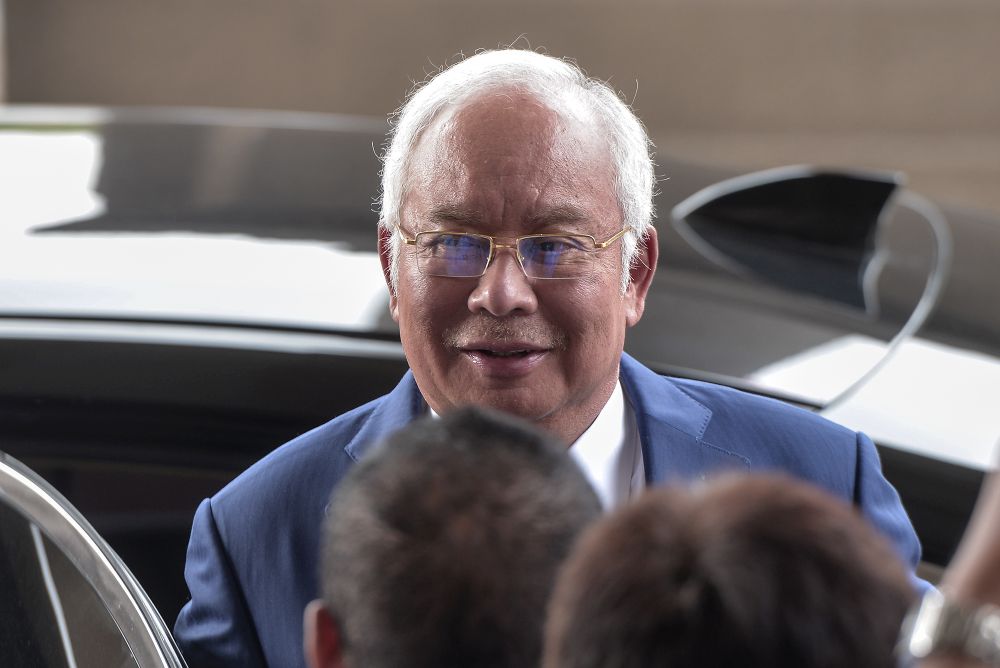Datuk Seri Najib Razak arrives at the Kuala Lumpur High Court in Kuala Lumpur August 28, 2019. u00e2u20acu201d Picture by Shafwan Zaidon