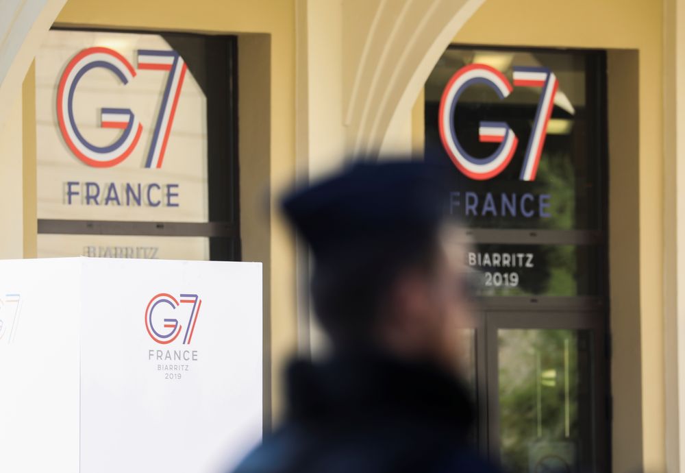 French policemen stand guard near the Grande Plage beach ahead of the G7 summit in Biarritz, France, August 22, 2019. u00e2u20acu201d Reuters pic