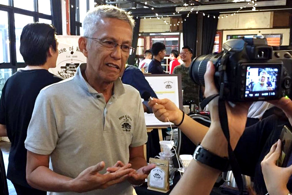 Esham Salam sharing about House of Kendal at the Indie Coffee Fest. — Picture courtesy of House of Kendal