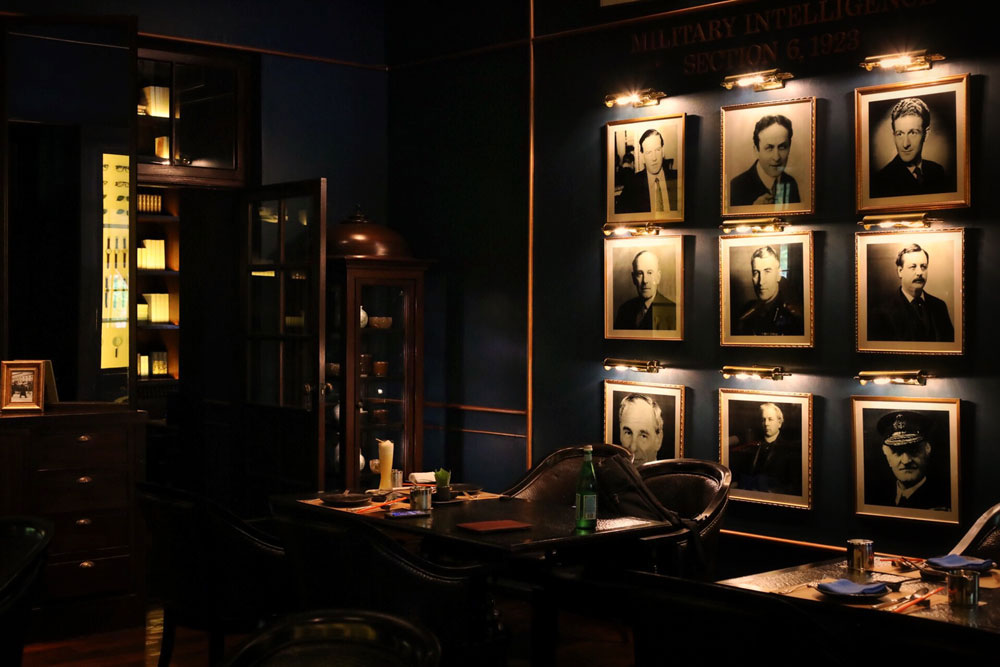 The Service 1921 was originally the site of the first British consulate in Chiang Mai.