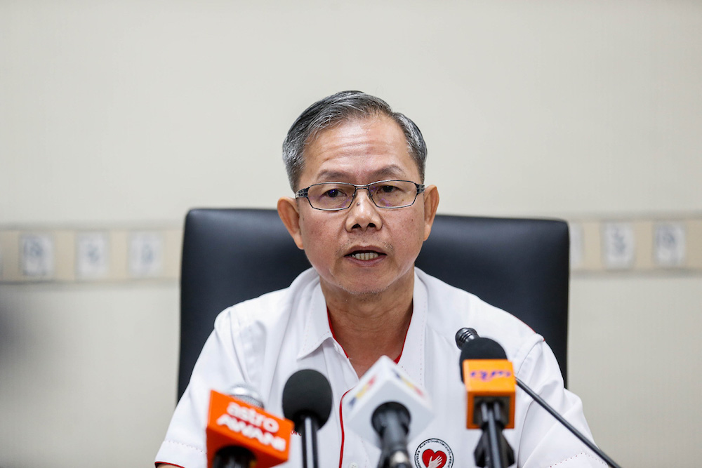 Deputy Health Minister Dr Lee Boon Chye speaks to the press about the recent tuberculosis case at Penang General Hospital, September 17, 2019. u00e2u20acu201d Picture by Sayuti Zainudin 