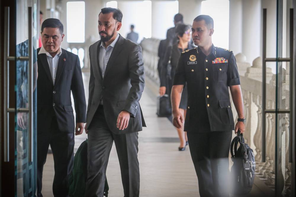 Former special officer to Datuk Seri Najib Razak, Datuk Amhari Efendi Nazaruddin arrives at the Kuala Lumpur Court Complex, September 5, 2019. u00e2u20acu2022 Picture by Hari Anggara