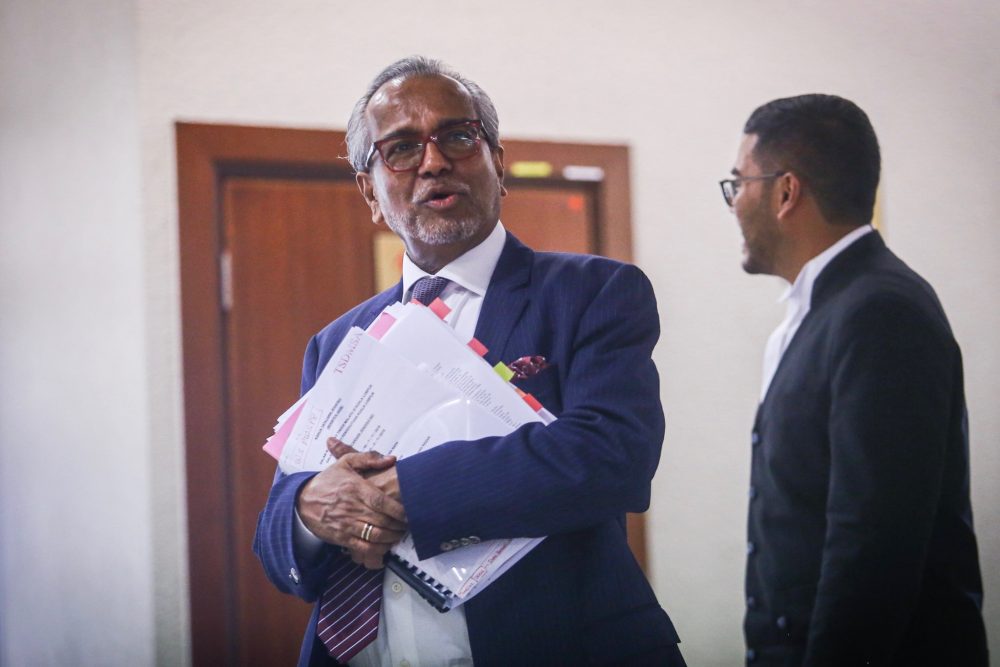 Lawyer Tan Sri Muhammad Shafee Abdullah is seen at the Kuala Lumpur Court Complex, September 5, 2019. ― Picture by Hari Anggara