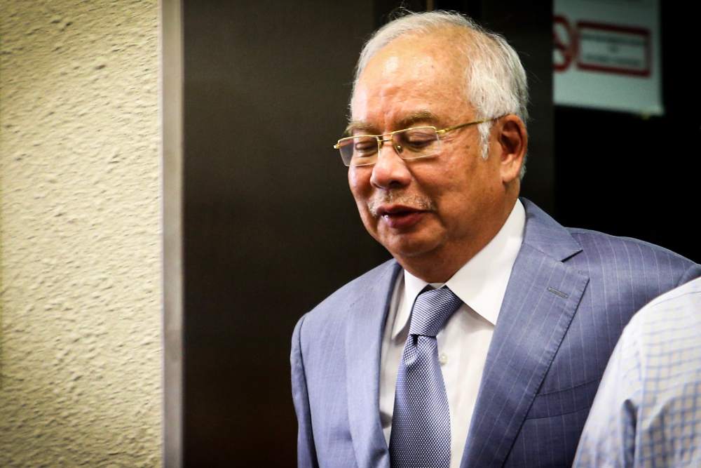 Datuk Seri Najib Razak arrives at the Kuala Lumpur Courts Complex September 19, 2019. u00e2u20acu2022 Picture by Hari Anggara