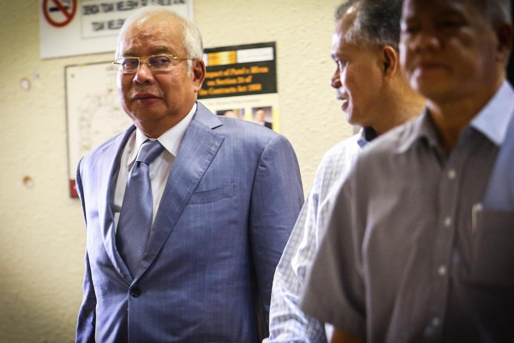 Datuk Seri Najib Razak arrives at the Kuala Lumpur Courts Complex September 19, 2019. u00e2u20acu2022 Picture by Hari Anggara