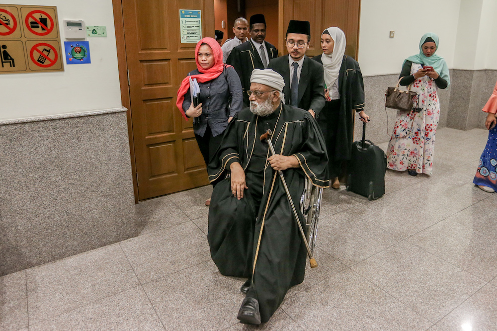 Datuk Sulaiman Abdullah, representing SM Faisal SM Nasimuddin, speaks to reporters at the Shariah High Court in Kuala Lumpur September 18, 2019. u00e2u20acu201d Picture by Firdaus Latif