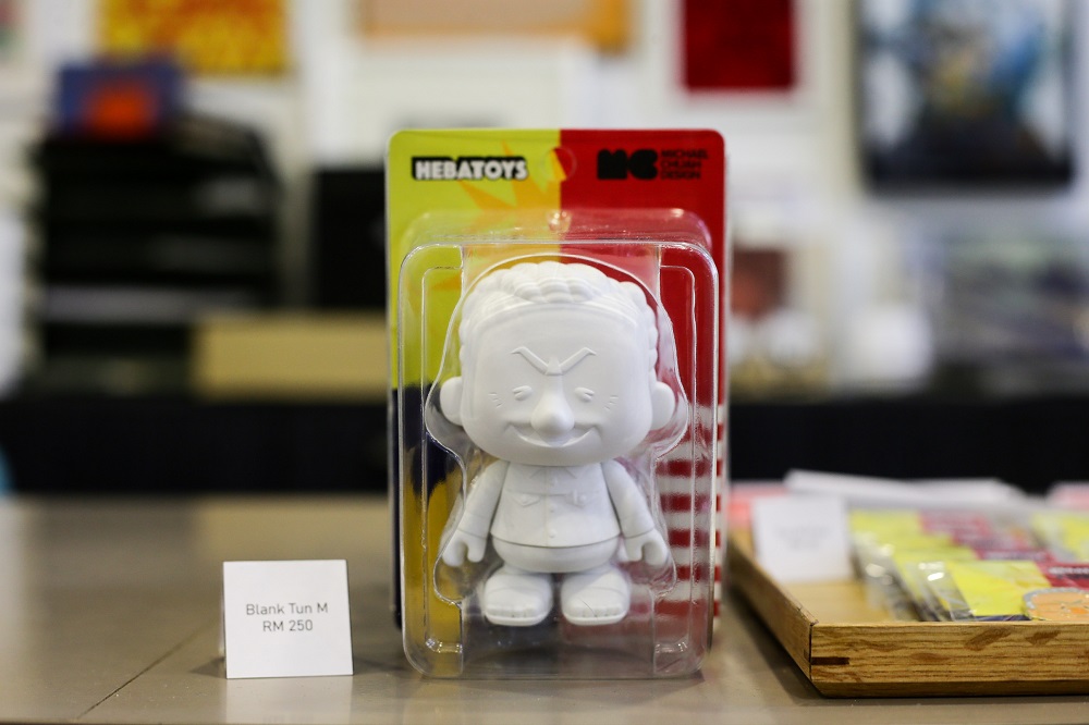 Each artist was given a small six-inch plastic figurine which they were free to transform however they like to celebrate Prime Minister Tun Dr Mahathir.