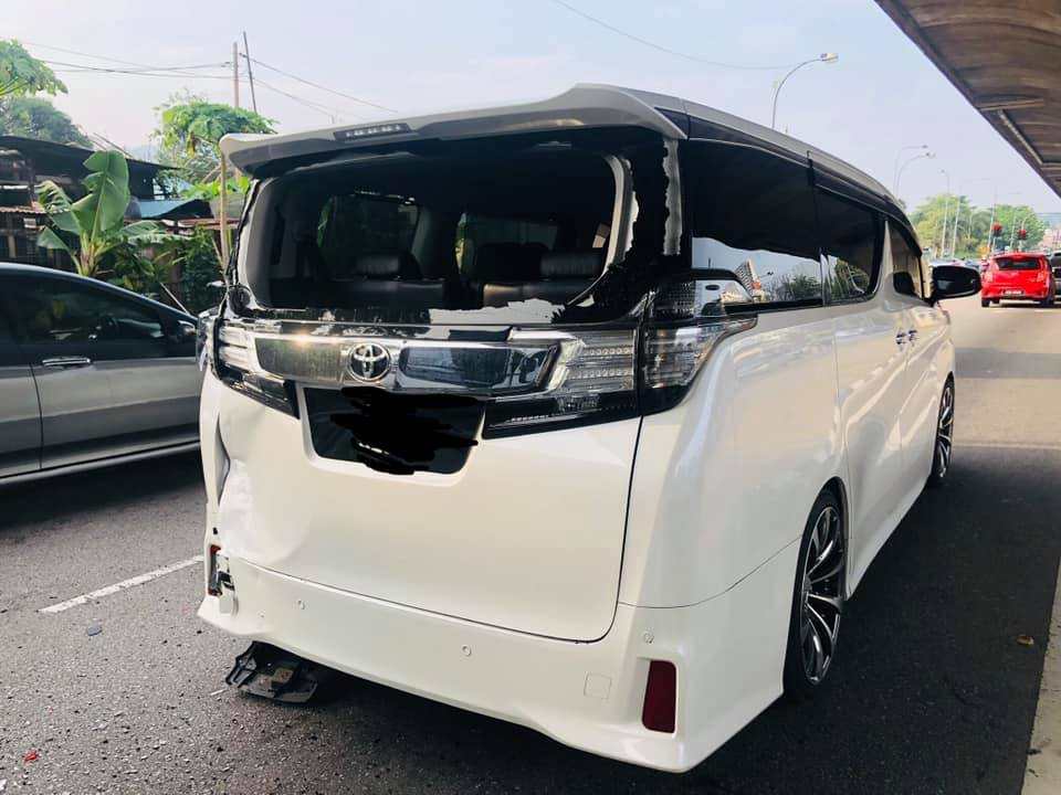 Ng’s kind response to the situation helps put Mohd Zairi’s anxieties to rest. — Picture from Facebook/kok.how1