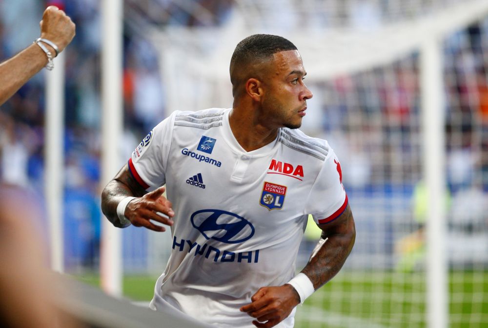 Olympique Lyonnais' Memphis Depay celebrates celebrates scoring their first goal against Bordeaux. u00e2u20acu201d Reuters pic