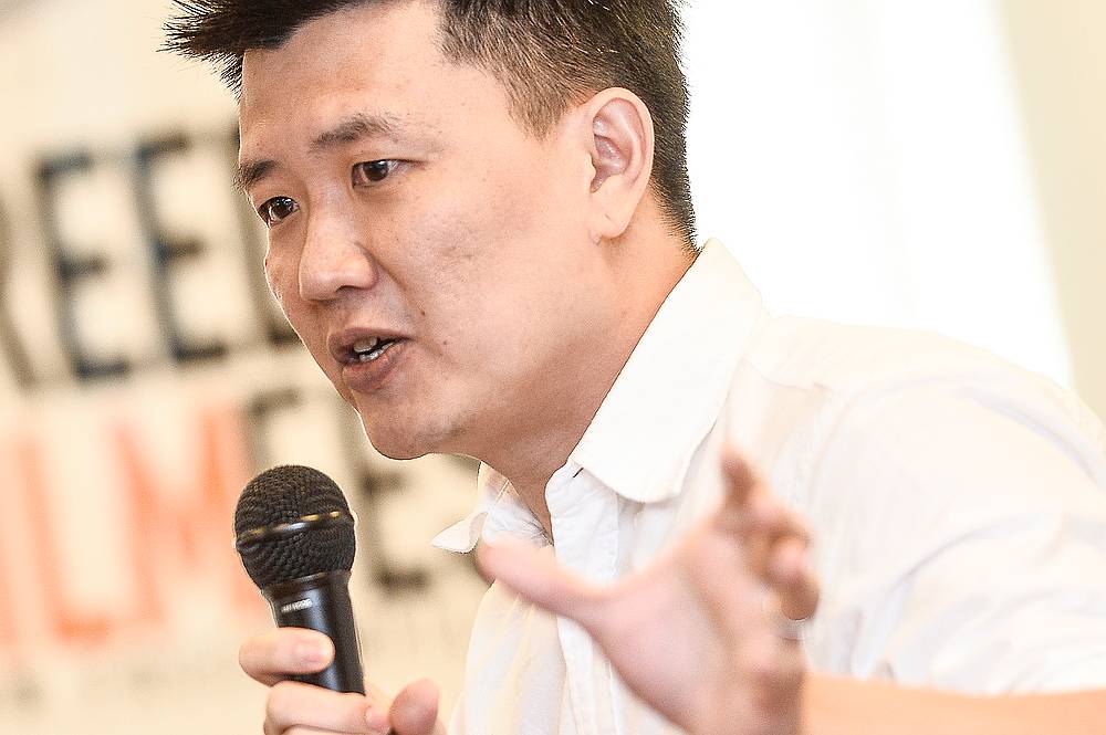 'The Tree Remembers' documentry director Lau Kek Huat speaks during Freedom Film Festival 2019 September 27,2019. — Picture by Miera Zulyana