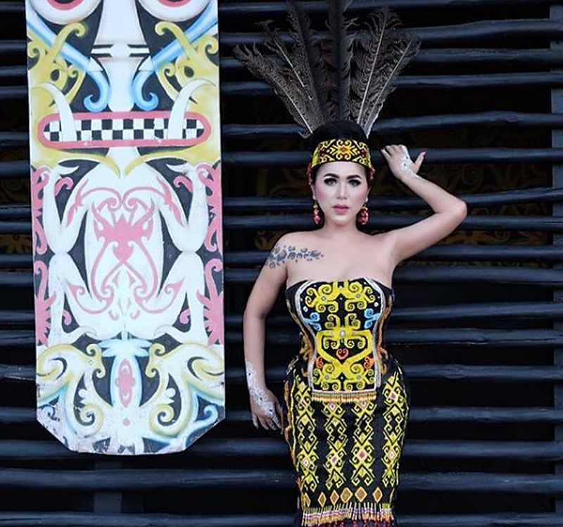 DJ Gebby Vesta outs as a transwoman last week, and receives support from celebrities and fans alike. u00e2u20acu201d Image via Instagram/@gebby.vesta_