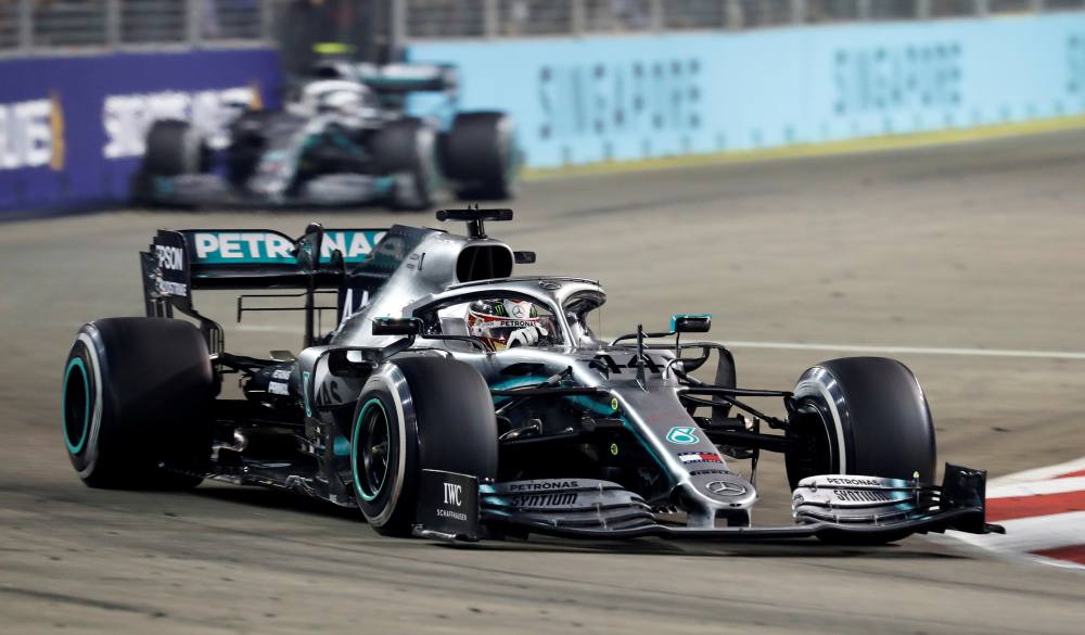 Mercedes' Lewis Hamilton during the Singapore Grand Prix, September 22, 2019. u00e2u20acu2022 Reuters pic