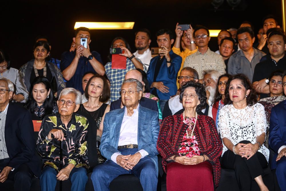 Prime Minister Tun Dr Mahathir Mohamad and Tun Dr Siti Hasmah Mohd Ali attend the premiere of ‘M for Malaysia’ at GSC Pavilion, Kuala Lumpur September 10, 2019. — Picture by Hari Anggara