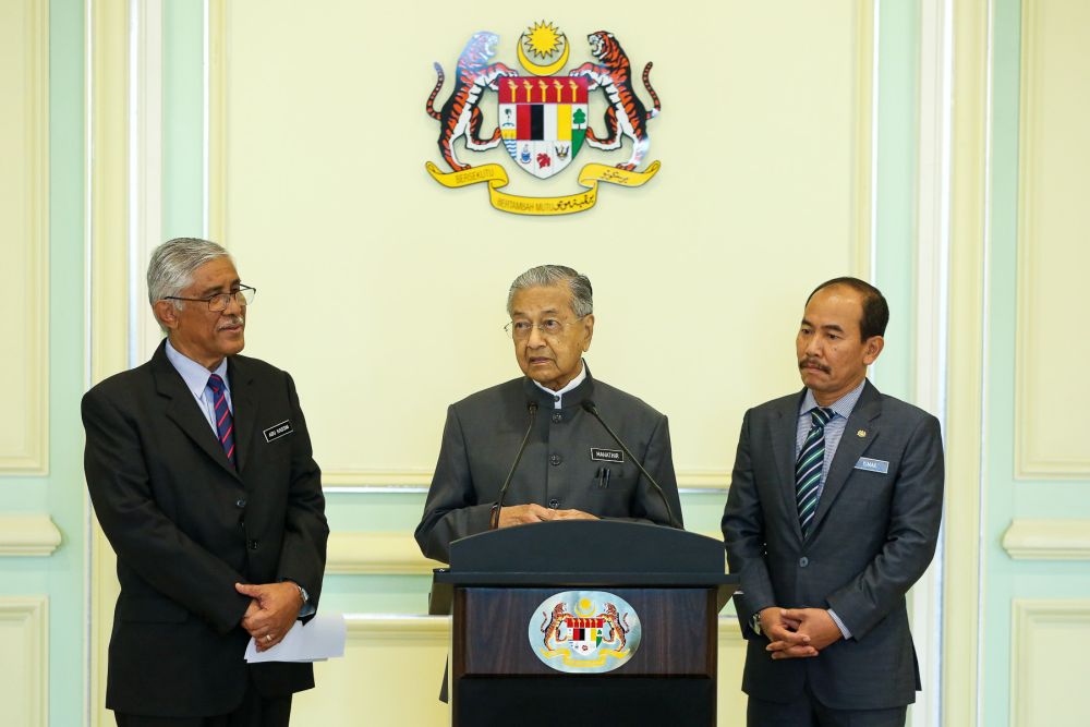 Prime Minister Tun Dr Mahathir Mohamad speaks during a press conference in Putrajaya September 19, 2019. u00e2u20acu2022 Picture by Yusof Mat Isa