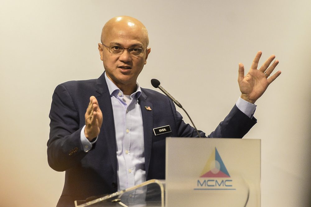 Malaysian Communications and Multimedia Commission chairman Al-Ishsal Ishak speaks during media briefing on National Fiberisation and Connectivity Plan (NFCP) in Cyberjaya September 5, 2019. u00e2u20acu2022 Picture by Miera Zulyana